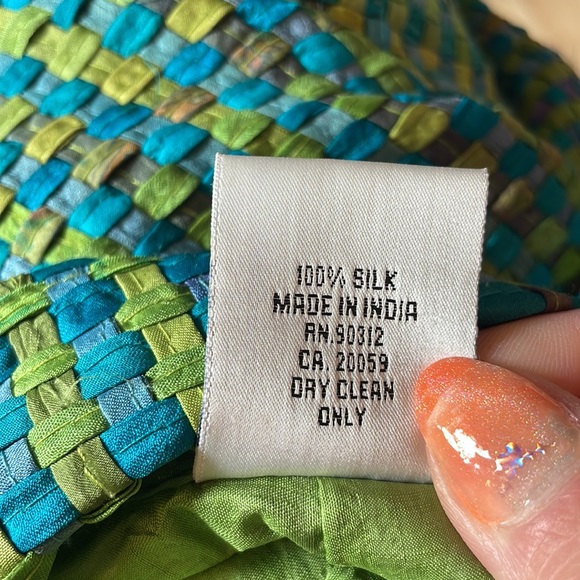 Unique women’s blazer GUC - Picture 4 of 5